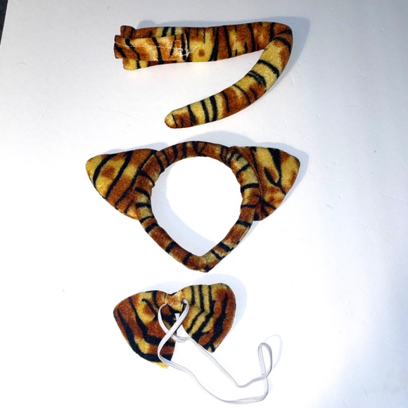 NWOT 3 Piece Set Animal For Halloween Costume Tiger Ears, Tail and Bow Tie - Picture 2 of 5